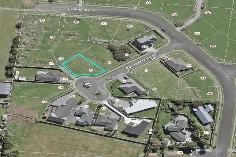 Photo of property in 8 Reremoana Close, Hawera, 4610