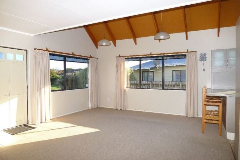 Photo of property in 9 Dennis Taylor Court, Paraparaumu, 5032