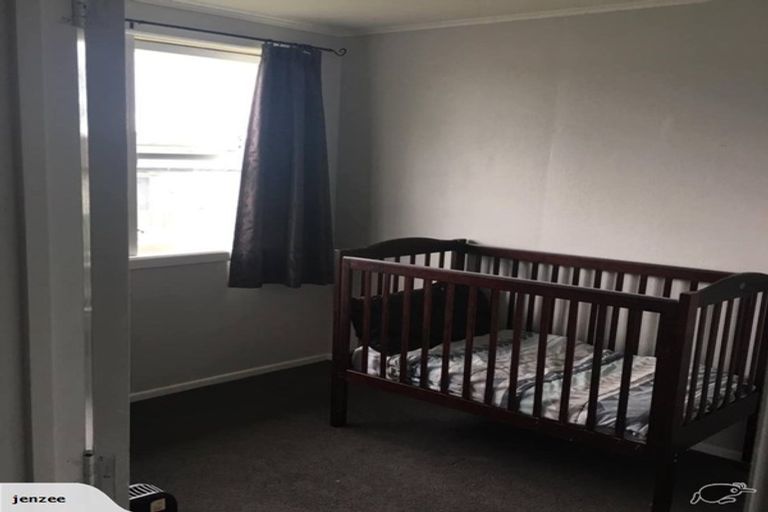 Photo of property in 1 Kiwi Street, Tokoroa, 3420