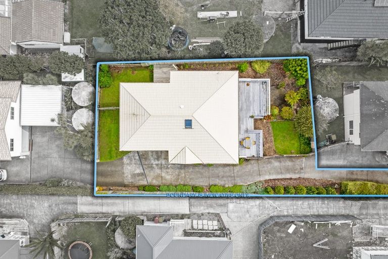 Photo of property in 16a Zealandia Road, Manly, Whangaparaoa, 0930