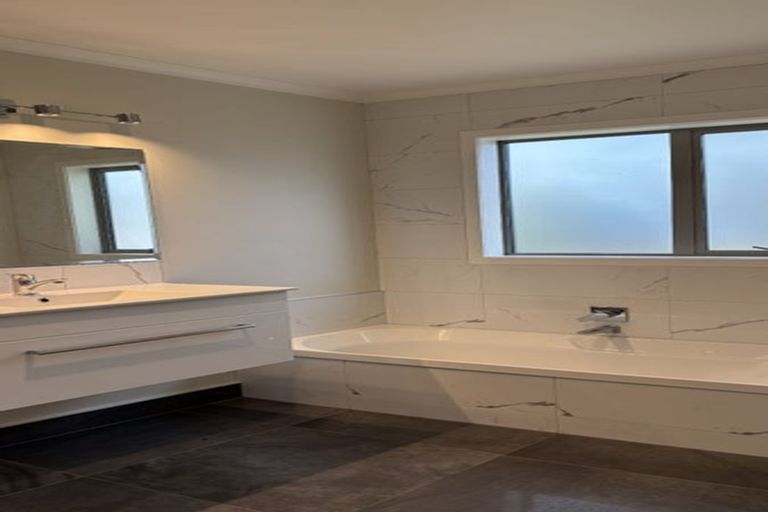 Photo of property in 21a Salisbury Avenue, Terrace End, Palmerston North, 4410