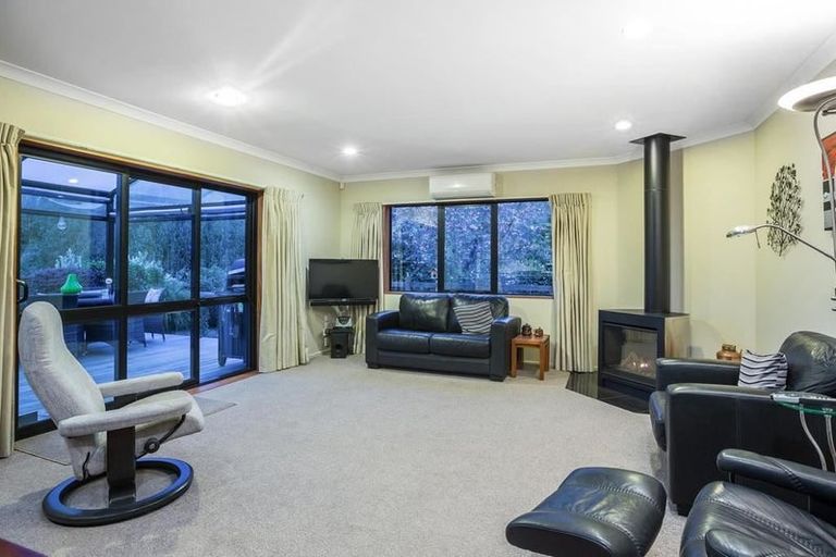 Photo of property in 94 Maui Pomare Road, Nikau Valley, Paraparaumu, 5032