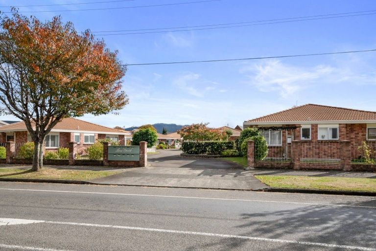 Photo of property in 25f3- Lane Street, Wallaceville, Upper Hutt, 5018