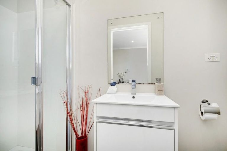 Photo of property in 5 Best Street, Wainuiomata, Lower Hutt, 5014