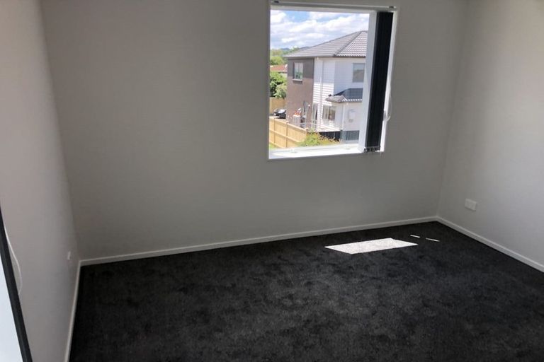 Photo of property in 6 Riroriro Close, Papakura, 2110