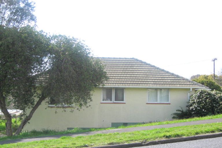 Photo of property in 79a Glenpark Avenue, Frankleigh Park, New Plymouth, 4310