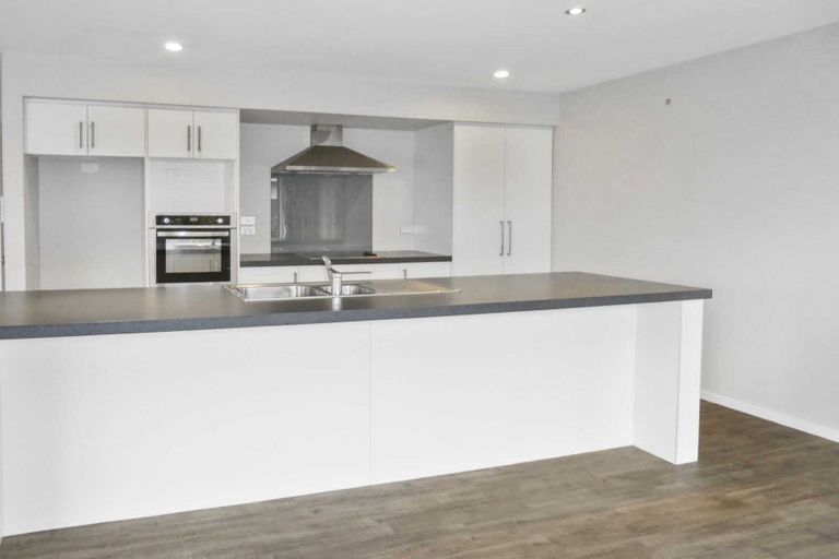 Photo of property in 6 Highworth Crescent, Rolleston, 7615