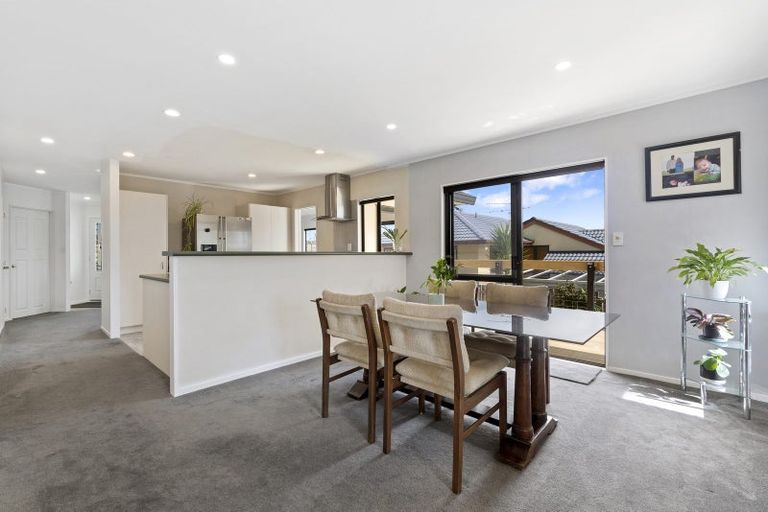 Photo of property in 17 Harvest Drive, Henderson, Auckland, 0612