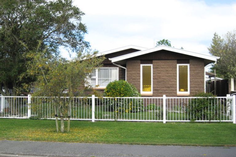 Photo of property in 24 Porter Place, Kaiapoi, 7630