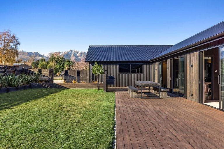 Photo of property in 6 Woodpecker Street, Lake Hawea, Wanaka, 9382
