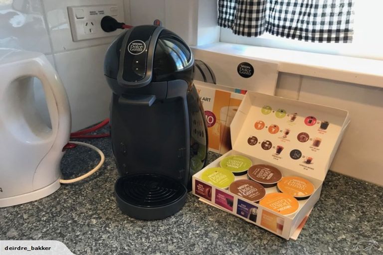 Photo of property in 2 Kopiko Way, Brooklyn, Wellington, 6021