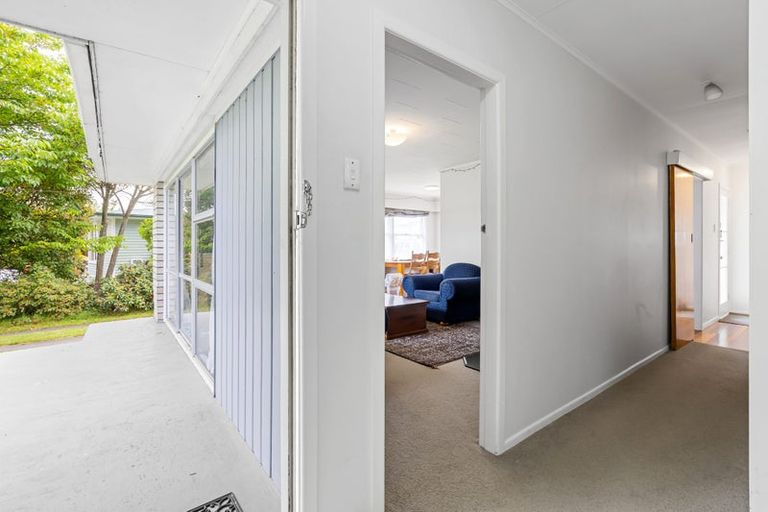 Photo of property in 28 Tamatea Road, Taupo, 3330