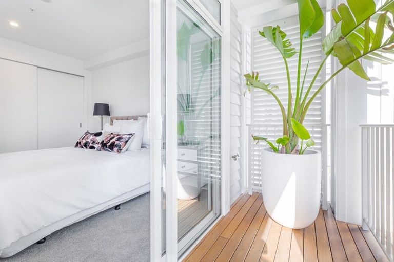 Photo of property in 179 Hibiscus Drive, Orewa, 0931