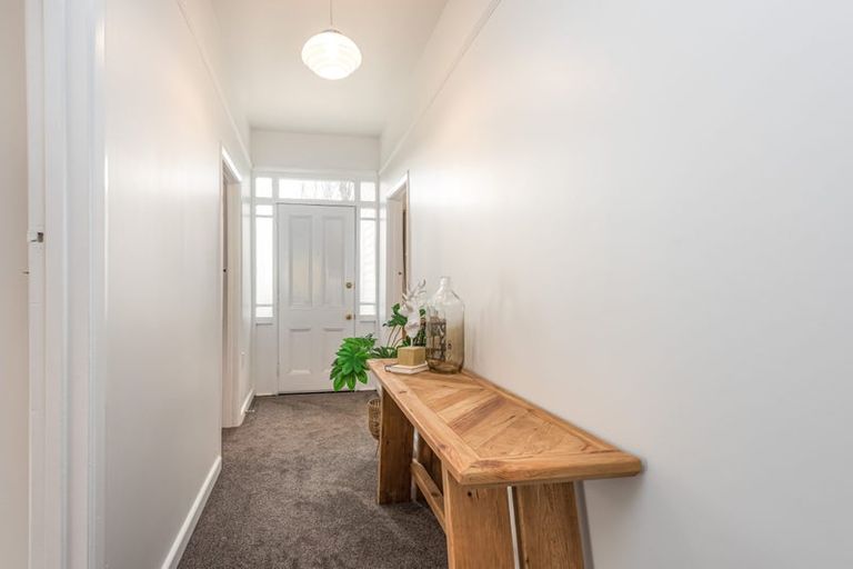 Photo of property in 60 Oxley Avenue, St Albans, Christchurch, 8014