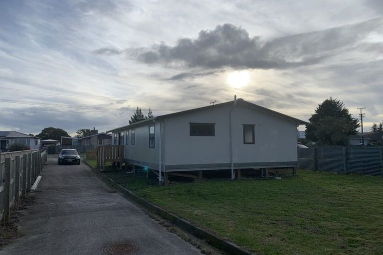 Photo of property in 14 Ahuru Street, Marton, 4710