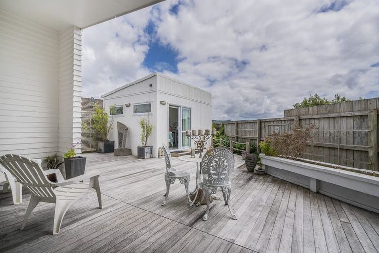 Photo of property in 50 Kupe Drive, Whitianga, 3510