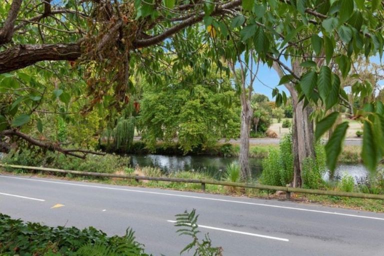 Photo of property in 50 Avonside Drive, Linwood, Christchurch, 8011