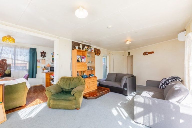 Photo of property in 21 Amundsen Avenue, Flaxmere, Hastings, 4120