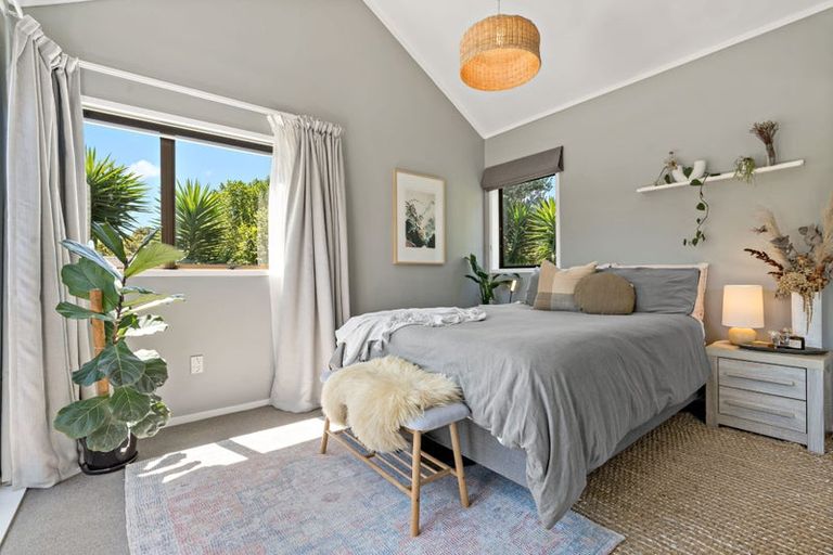 Photo of property in 2/29a Rangatira Road, Birkdale, Auckland, 0626