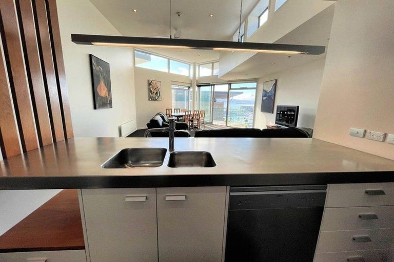 Photo of property in Piermont Apartments, 8c/82 Cable Street, Te Aro, Wellington, 6011