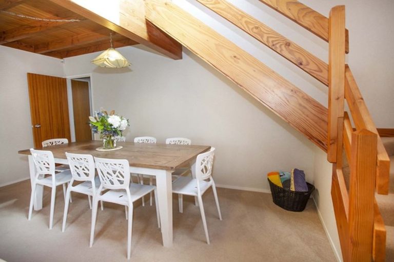Photo of property in 202 Beverley Terrace, Whangamata, 3620