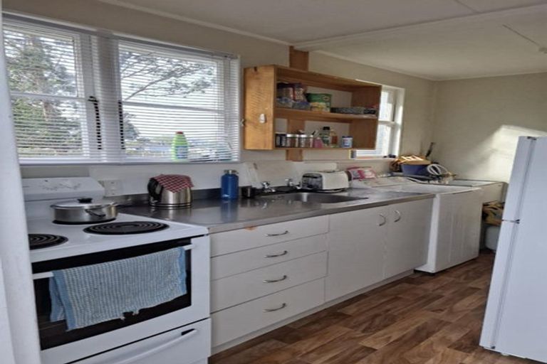 Photo of property in 48 Racecourse Avenue, Marton, 4710