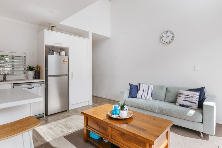 Photo of property in 31 Reynolds Place, Papamoa Beach, Papamoa, 3118