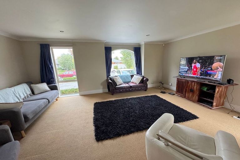 Photo of property in 40 Kinsella Crescent, Aidanfield, Christchurch, 8025