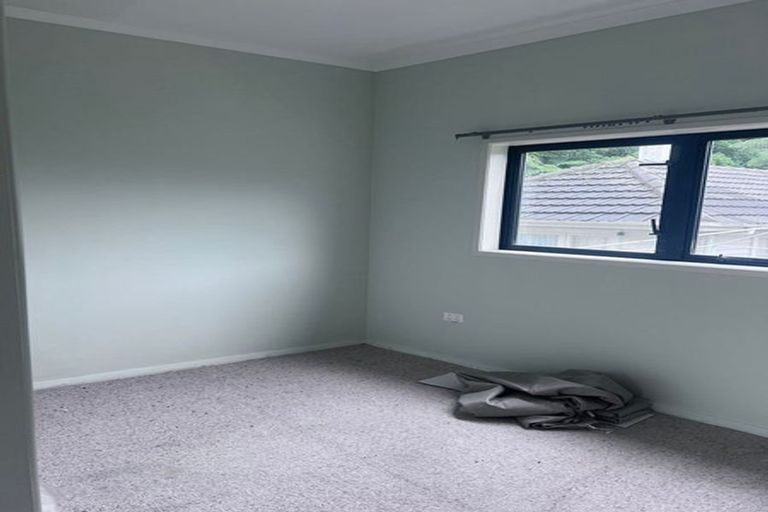 Photo of property in 24 Korau Grove, Stokes Valley, Lower Hutt, 5019