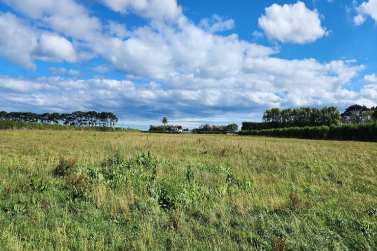 Photo of property in 6 Mcalpine Road, Hawera, 4672