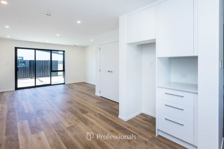 Photo of property in 57 Mawai Hakona Drive, Wallaceville, 5018