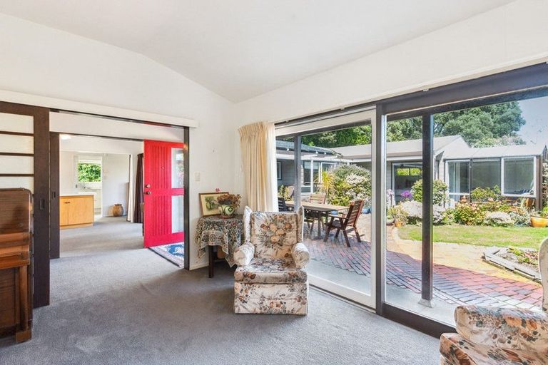Photo of property in 2 Rata Street, Waikanae, 5036