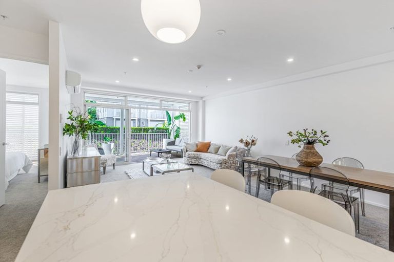 Photo of property in 179 Hibiscus Drive, Orewa, 0931