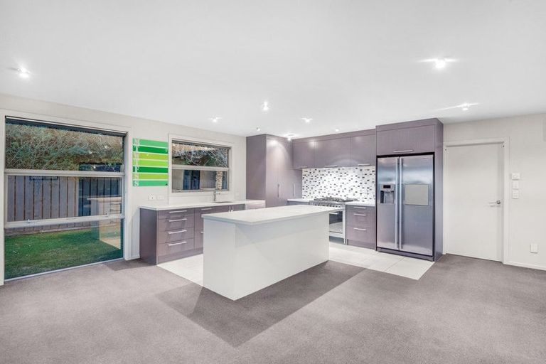 Photo of property in 10 William James Close, Mosgiel, 9024
