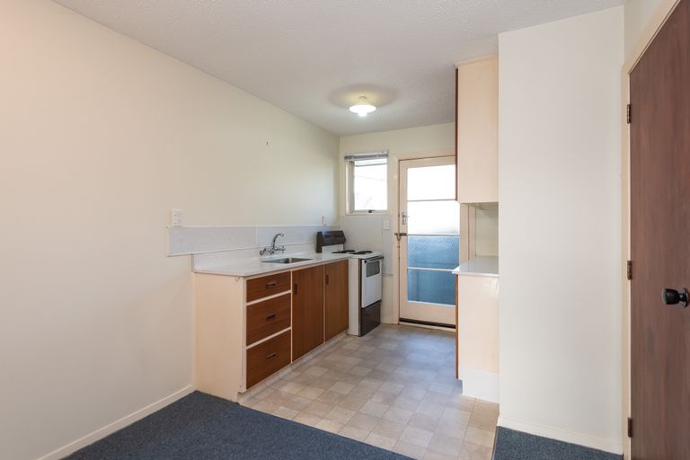 Photo of property in 3/19 Whitmore Street, Edgeware, Christchurch, 8013