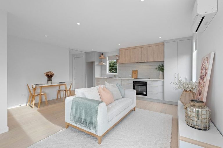 Photo of property in 6-d Berwick Street, Mosgiel, 9024