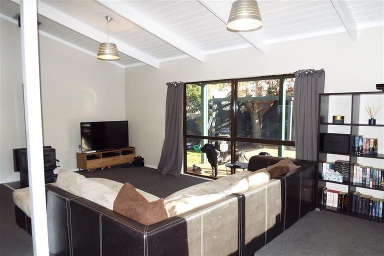 Photo of property in 35 Blomfield Street, Pukehangi, Rotorua, 3015