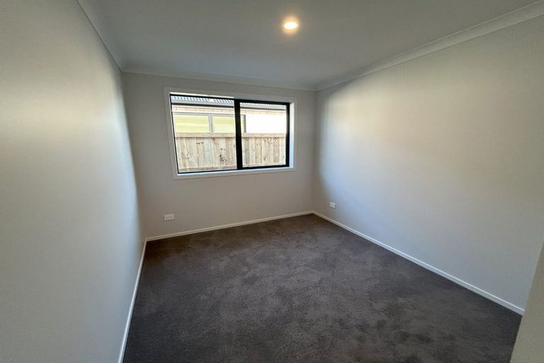 Photo of property in 11 Halo Green, Peacocke, Hamilton, 3206