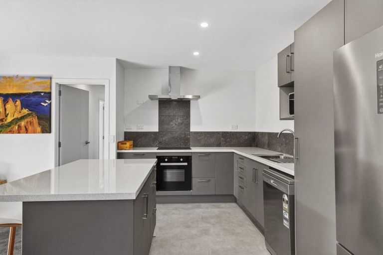 Photo of property in 13 Bell Street, Lake Hawea, 9382