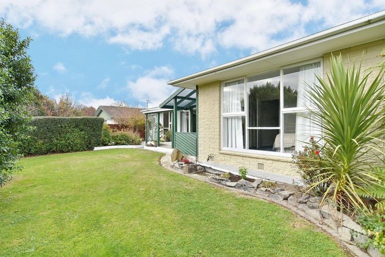 Photo of property in 115 Oakhampton Street, Hornby, Christchurch, 8042