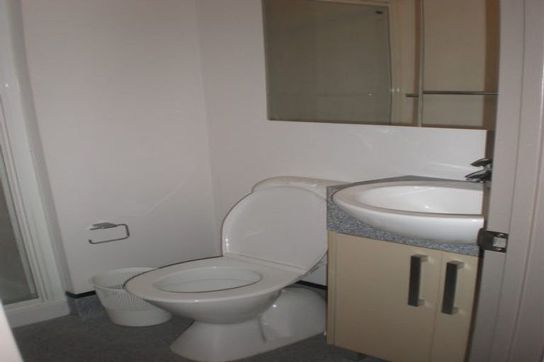 Photo of property in Dual Apartments, 108/142u Vivian Street, Te Aro, Wellington, 6011