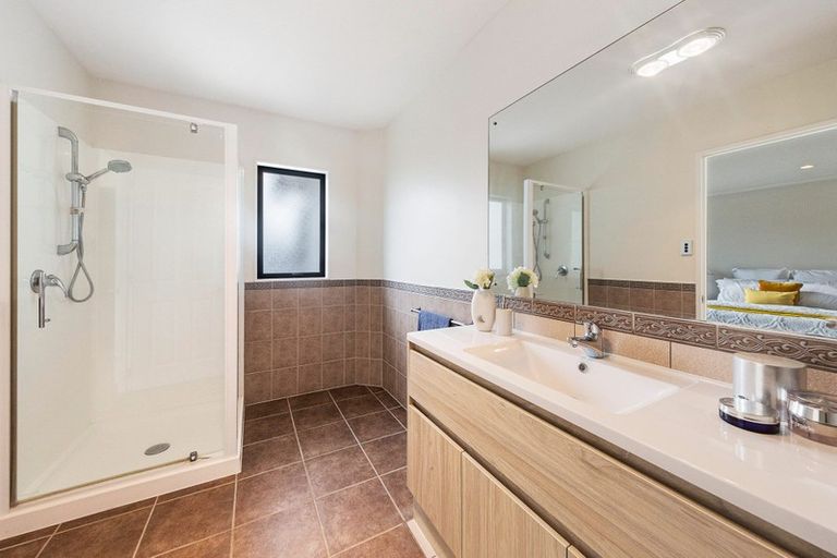 Photo of property in 3 Magnolia Place, Flat Bush, Auckland, 2016