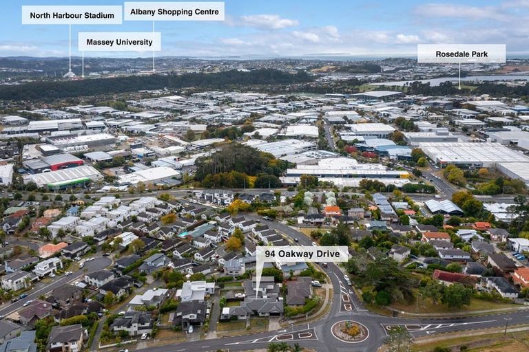 Photo of property in 94 Oakway Drive, Schnapper Rock, Auckland, 0632