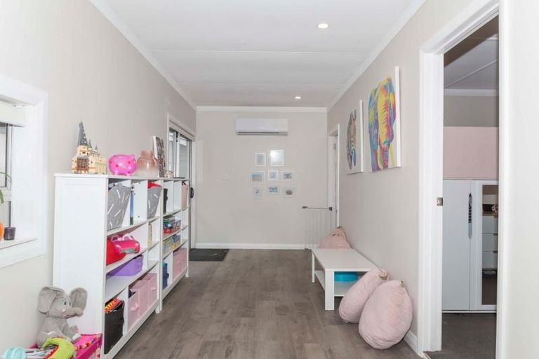 Photo of property in 349 High Street, Dannevirke, 4930