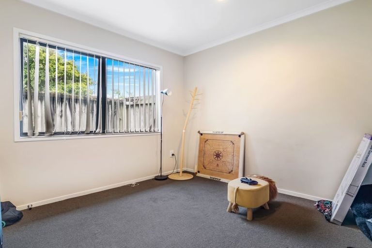 Photo of property in 64b Martyn Street, Waiuku, 2123