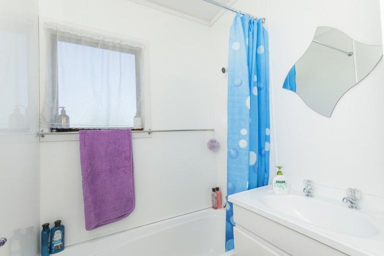 Photo of property in 48 Andrew Street, Elgin, Gisborne, 4010