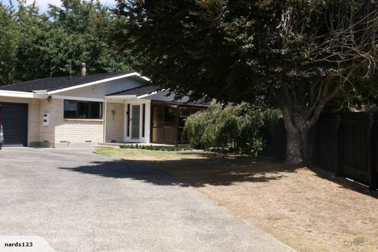 Photo of property in 2/4 Lionel Sharp Place, Pukekohe, 2120