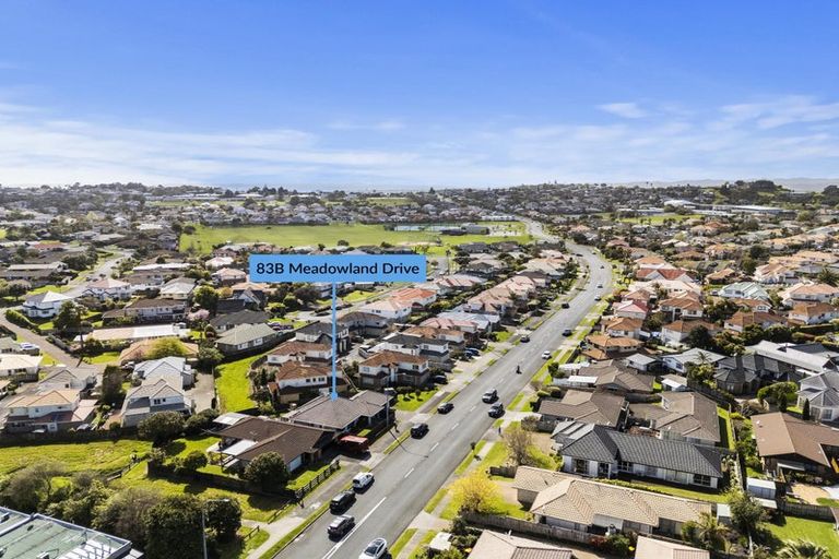 Photo of property in 2/83 Meadowland Drive, Somerville, Auckland, 2014