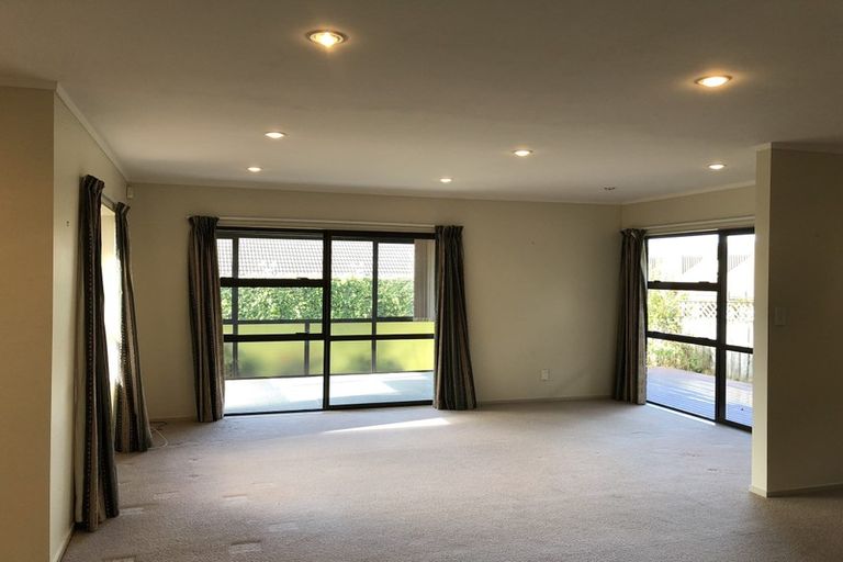 Photo of property in 325 Hobsonville Road, Hobsonville, Auckland, 0618