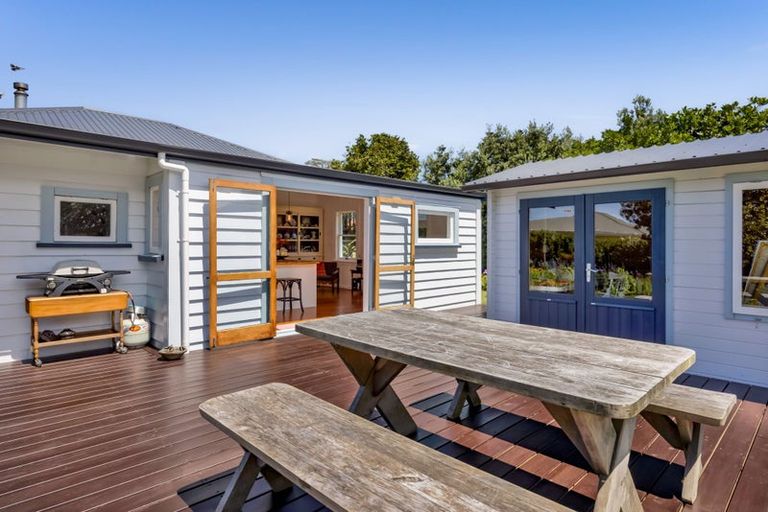 Photo of property in 53 Fox Street, Opunake, 4616